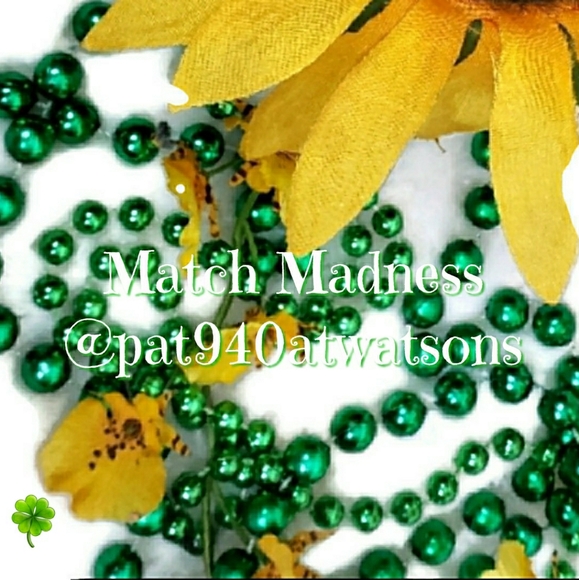 Welcome to my closet! Thank you for visiting. - Picture 12 of 16